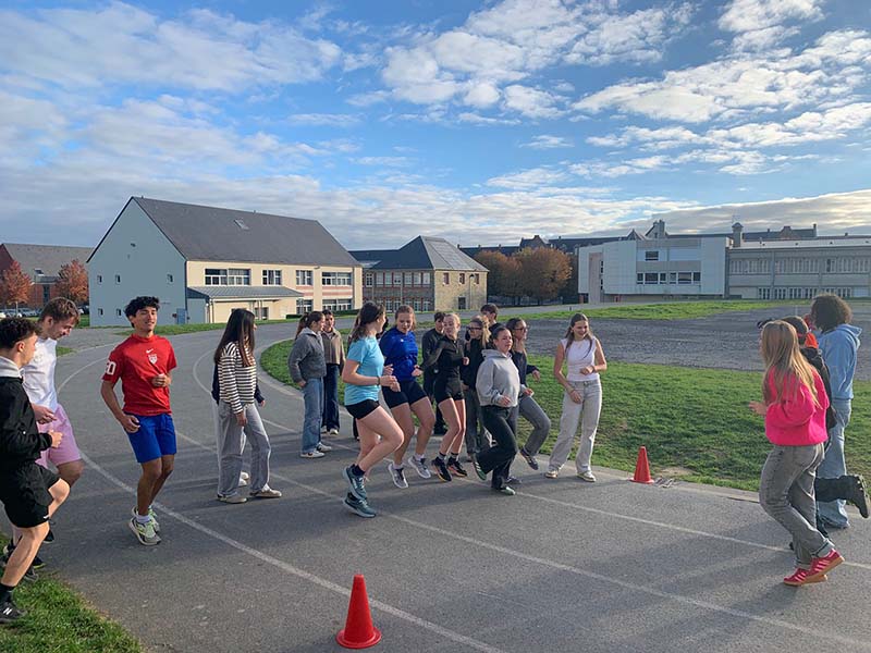 圣洛高中校园风貌 15