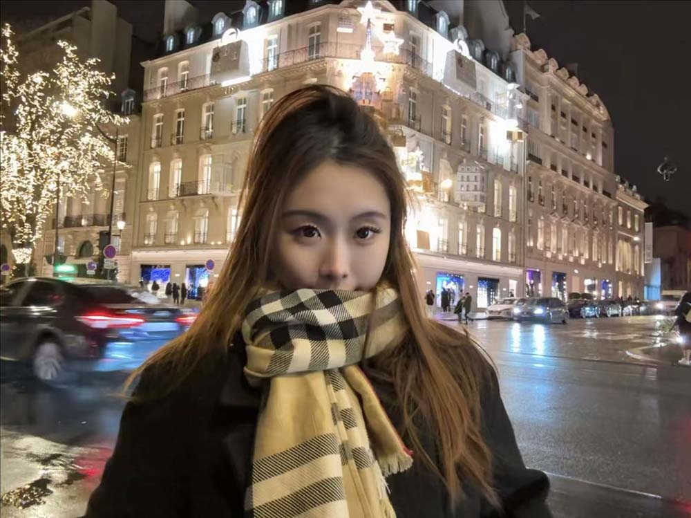 如今定居巴黎的张馨冉肖像
