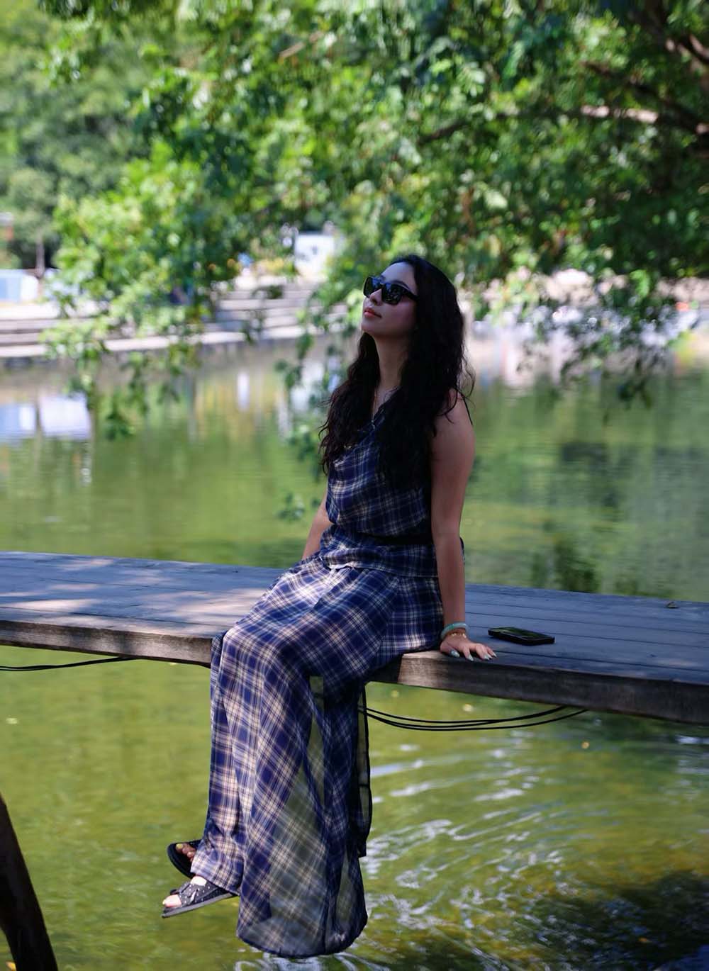 谢雅诗在曼彻斯特大学整理课程笔记的照片